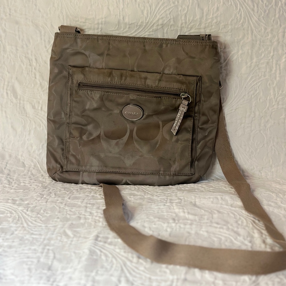 Vintage Coach Crossbody 👜🤎